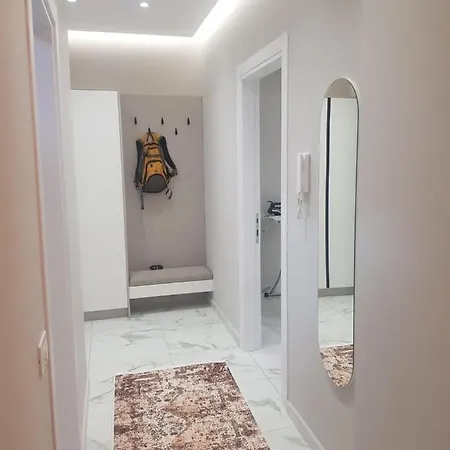 Apartment Feel Comfortable And Have Fun *